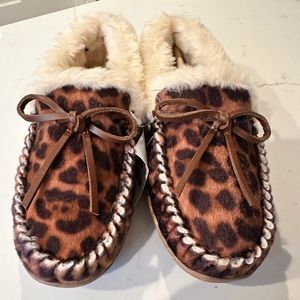 JCrew Brand New Leopard Slippers Size 8